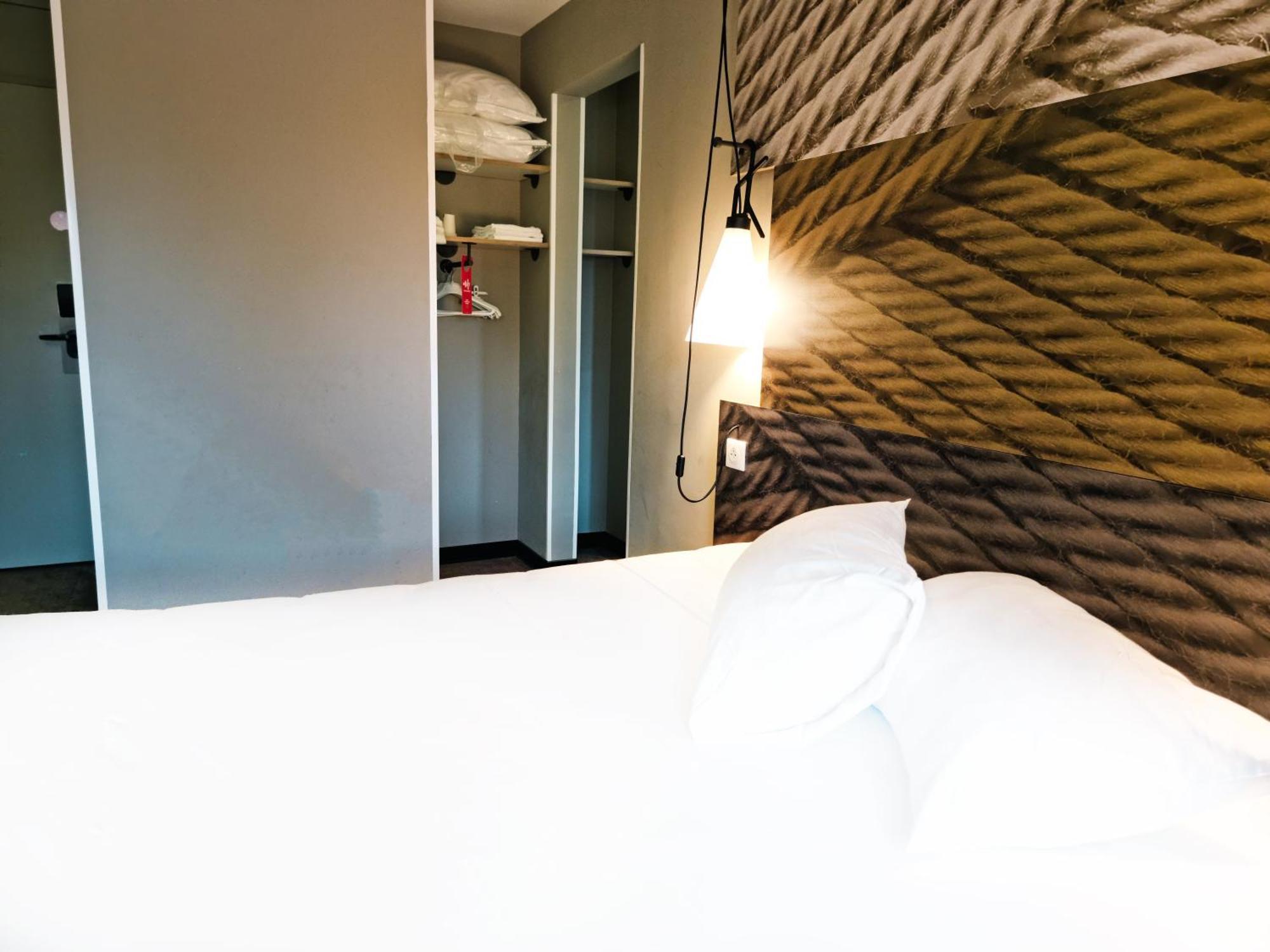 Ibis Caen Porte D'Angleterre Esterno foto